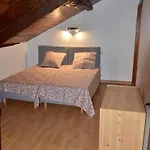 Grande Maison 10 Pers Vallee Du Lot Avec Piscine Et Terrain De Petanque