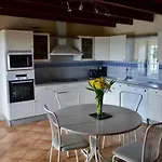 Grande Maison 10 Pers Vallee Du Lot Avec Piscine Et Terrain De Petanque 別荘 *