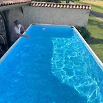 Grande Maison 10 Pers Vallee Du Lot Avec Piscine Et Terrain De Petanque 別荘