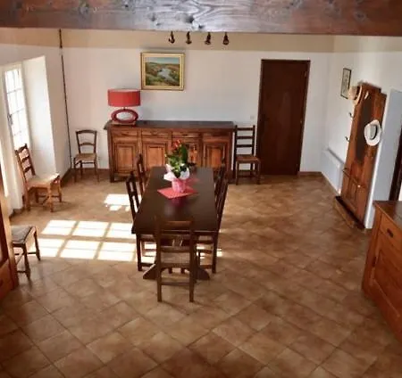 Grande Maison 10 Pers Vallee Du Lot Avec Piscine Et Terrain De Petanque * Monsegur (Lot-et-Garonne)