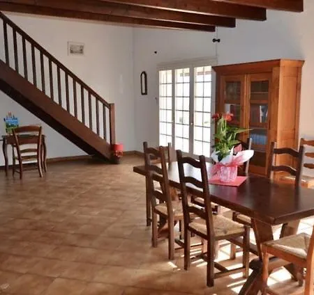 Grande Maison 10 Pers Vallee Du Lot Avec Piscine Et Terrain De Petanque * Monsegur (Lot-et-Garonne)